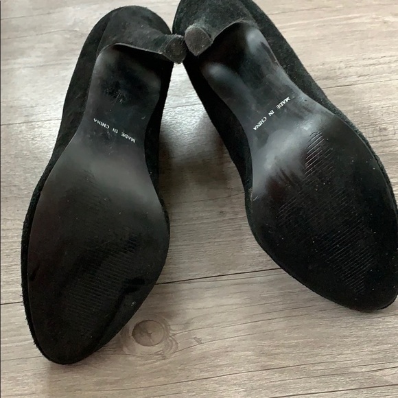 ⚡️3/$20 sued booties - Picture 5 of 5